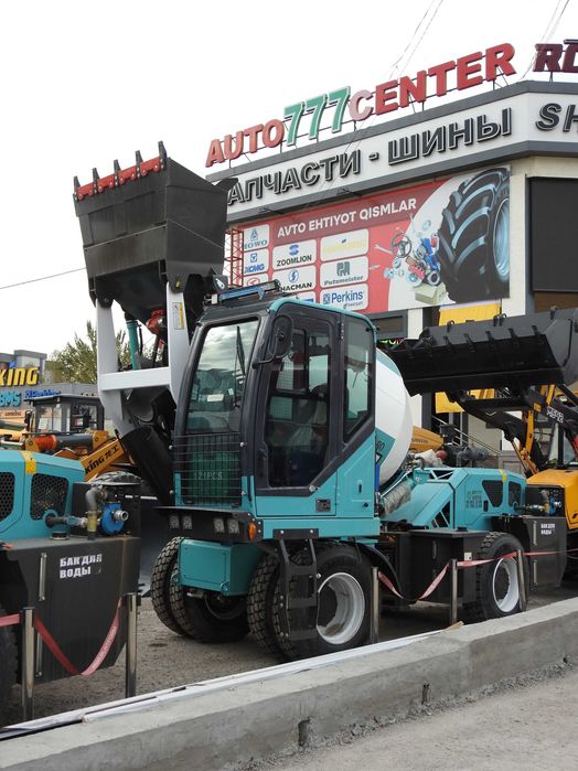 Самозагружающийся автобетоносместитель JCB 26W поворотная кабина 2026