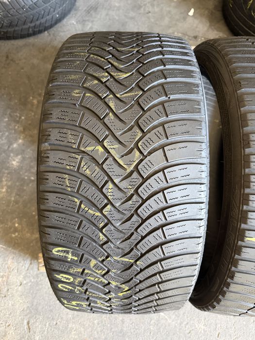 2 anvelope iarna 255/35/20 , Falken , DOT 2022 !