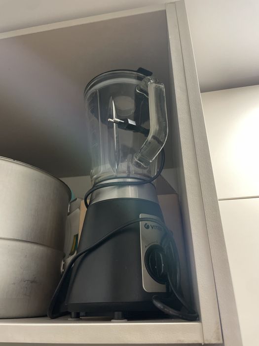 Блендер Vitek стационарный