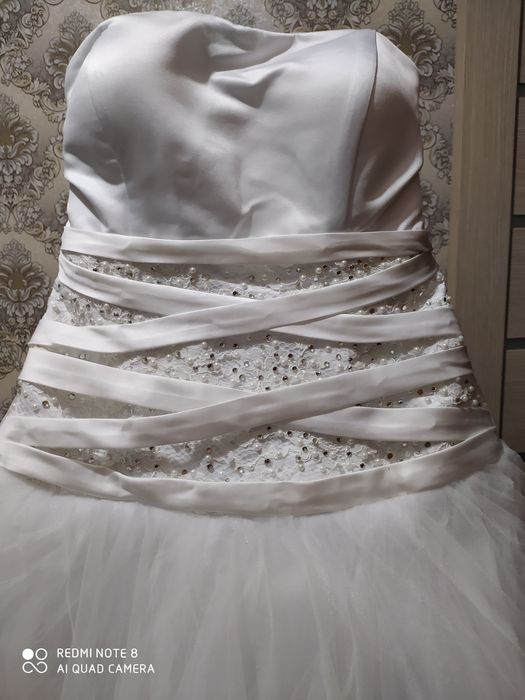Продаю свадебное платье