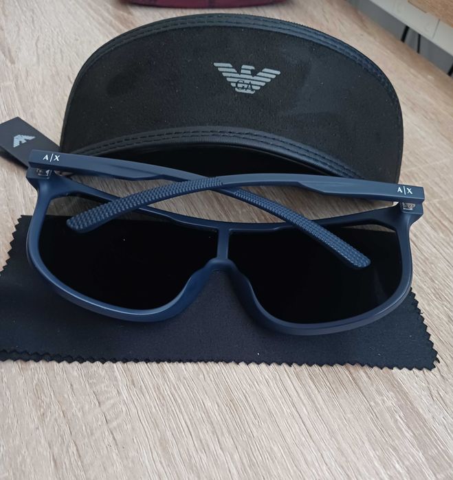 Мъжки слънчеви очила Armani Exchange