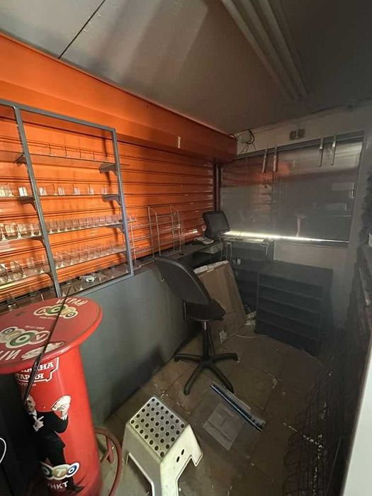 Дава се под наем Магазин в Пловдив, Кючук Париж - 9 кв.м за 357 € - Снимка #7