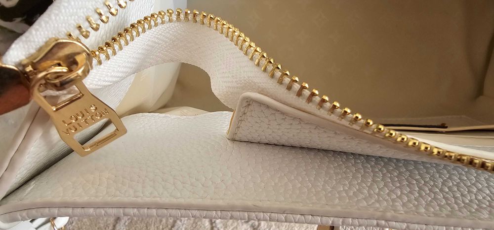 Geanta de mana noua, Doar predare PERSONALA in Timisoara