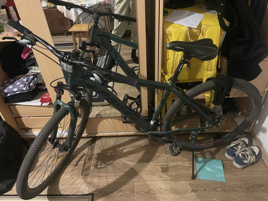 Велосипед гибрид(горный+городской)