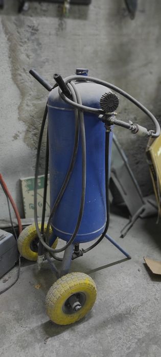 Пескоструйный аппарат