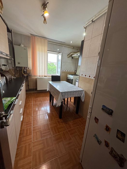 Apartament 4 camere Rosiori de Vede