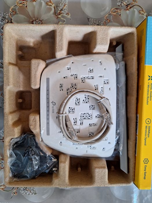 TP-Link modem router