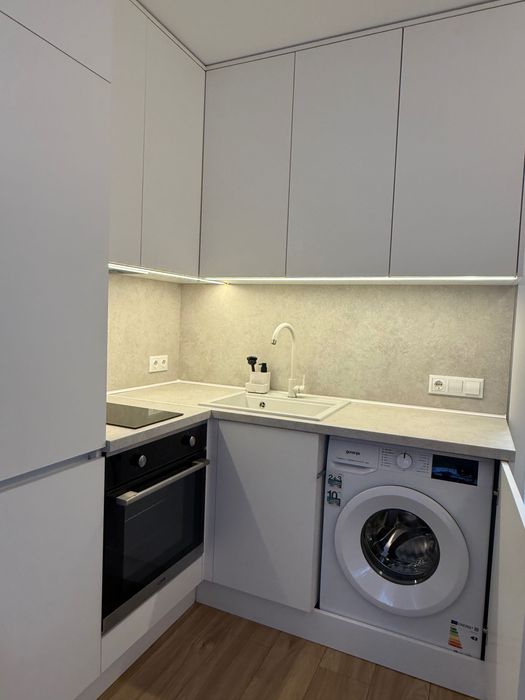 Дава се под наем Двустаен апартамент в Пловдив, Христо Смирненски - 45 кв.м за 397.8 € - Снимка #16