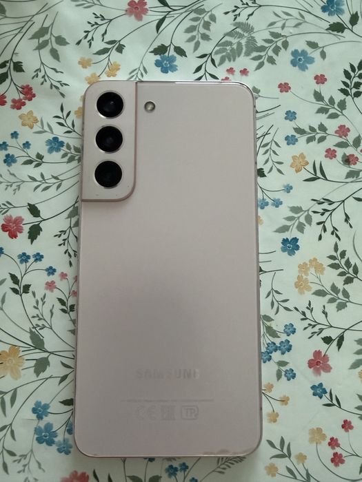 Продам телефон samsung S 22