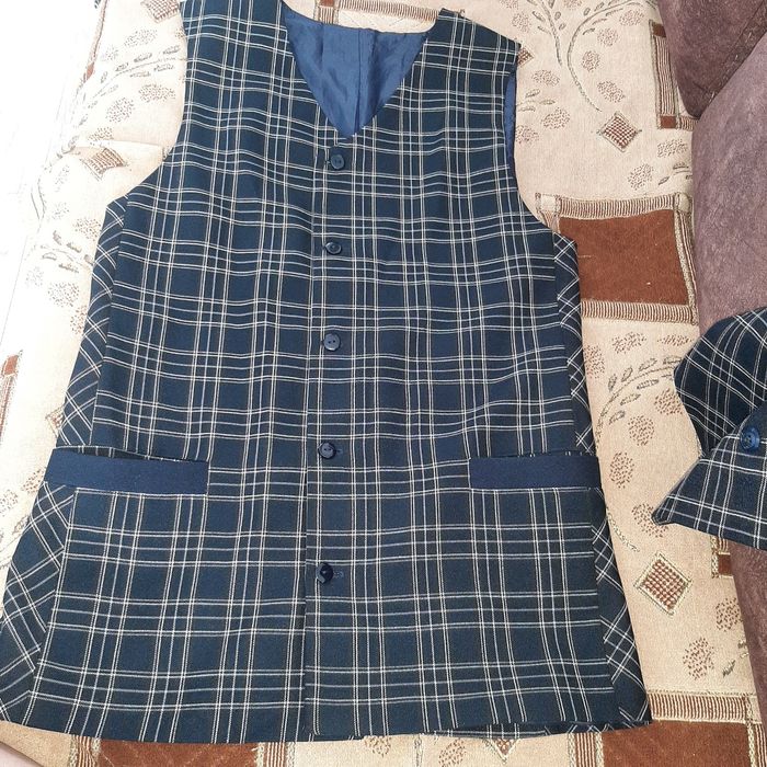 Жилетка школьная  школа 5