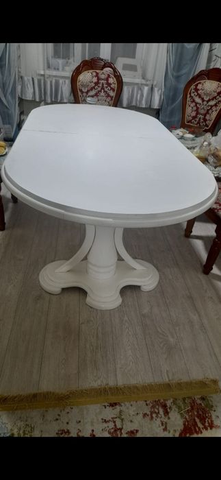 Продам стол  50000