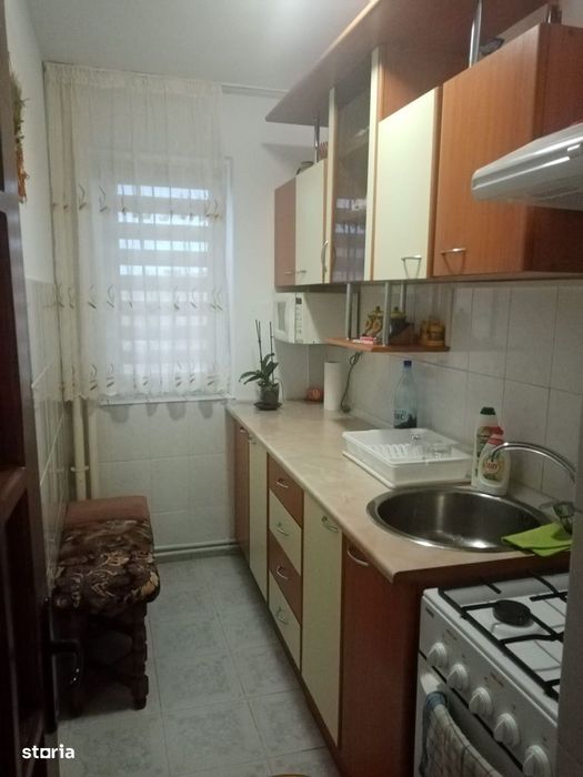 Apartament 3 camere, etajul 2