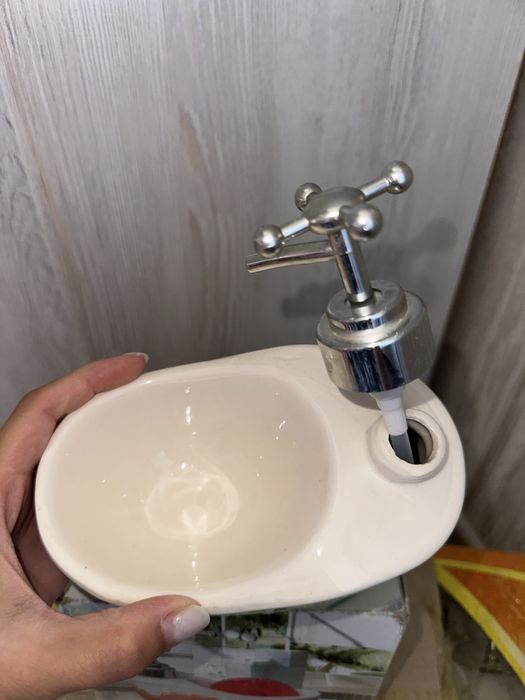 Мылница Сотилади