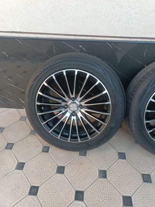 Vossen Diska R17 Holati Yaxshi