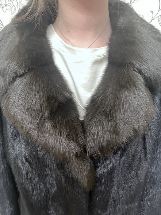 Продается шуба норковая