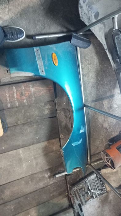 Крыло Мазда 626 (Кронос)