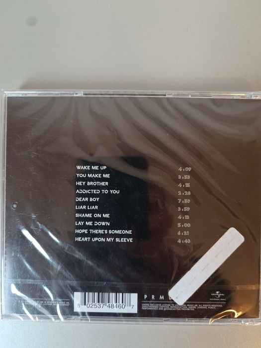 4 CD-uri  în ambalaj original sigilat Avicii, Lady Gaga, Abba, Cher