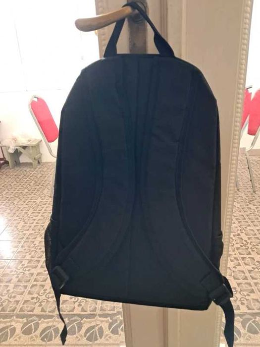 Geantă laptop Promate Alpha-BP 15.6" + suport reglabil CADOU