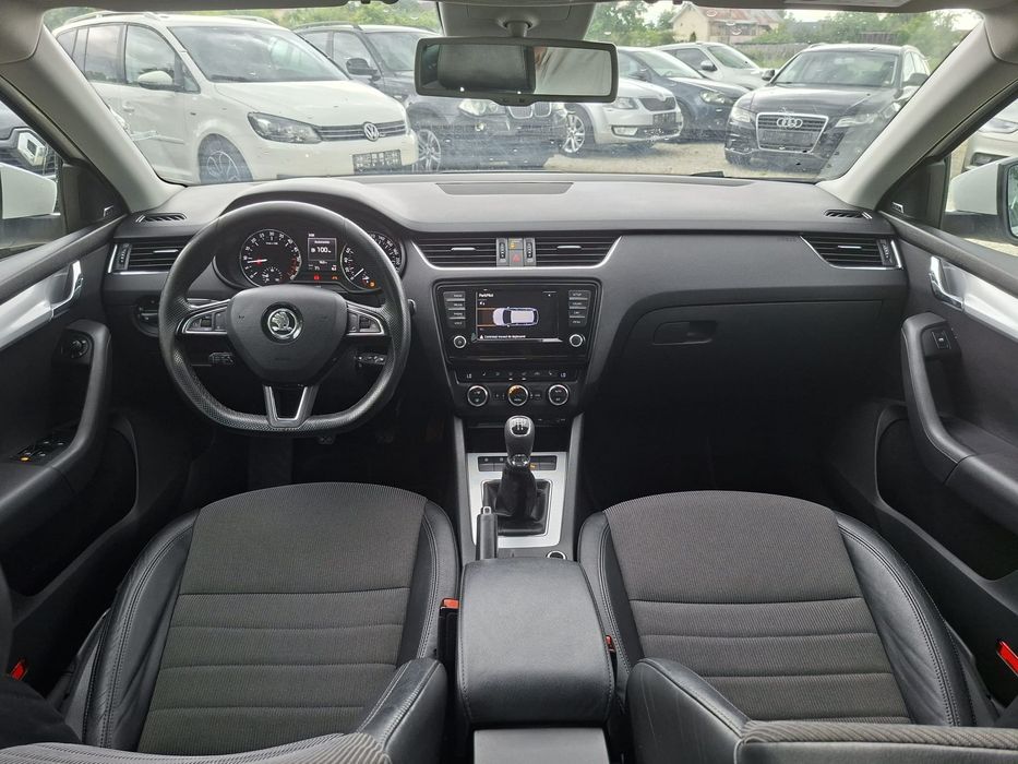 SKODA Octavia 2015 — imagine 5
