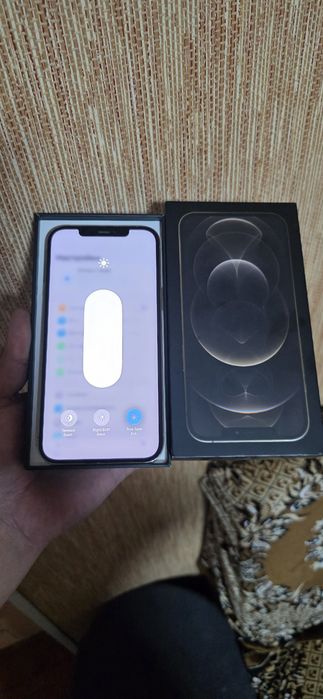 Айфон 12 про макс