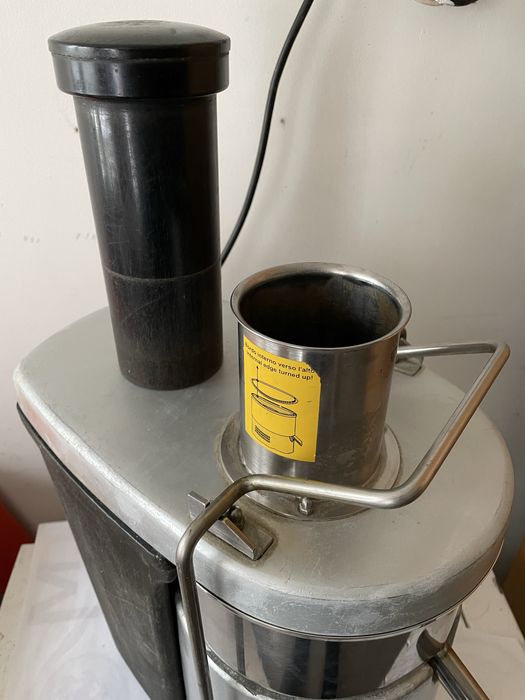 Професионална Фреш машина Fimar за твърди плодове