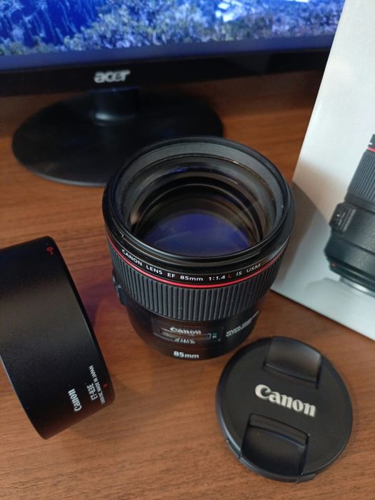 Canon f 1.4L IS USM