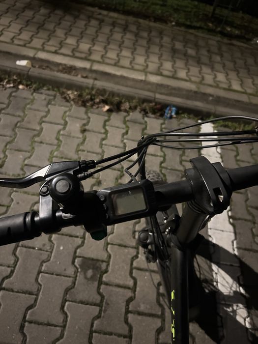 Bicicletă electrică pliabilă APB2