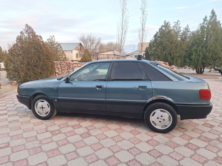 Ауди 80 б3 седан