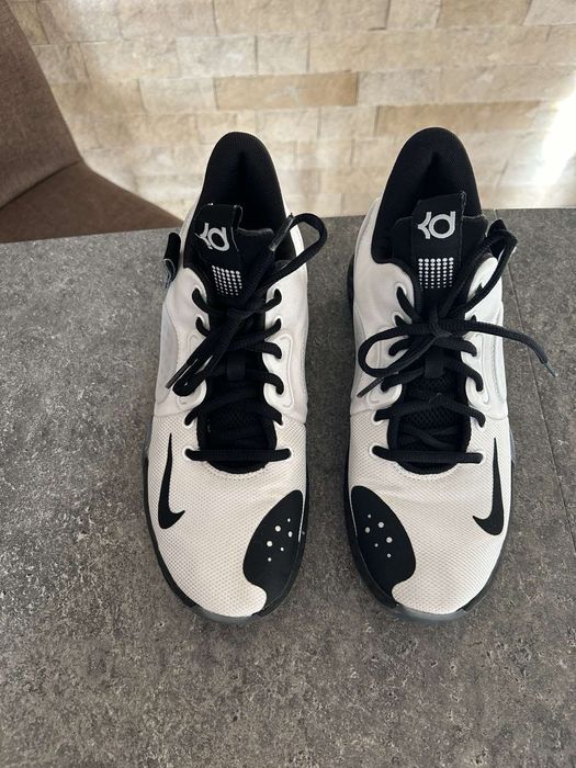 Кецове Nike - спортни