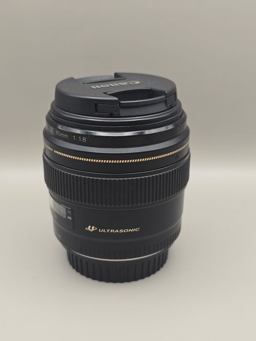 Obiectiv Canon EF 85mm f/1.8 USM