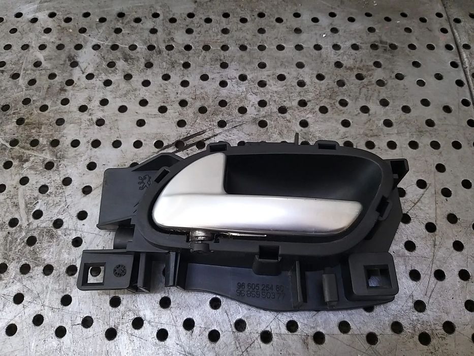 Maner interior usa stanga fata peugeot 508 1 2010 9660525480 9685950377