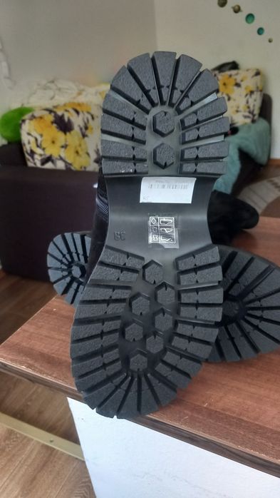 Ghete damă piele întoarsă mar.38