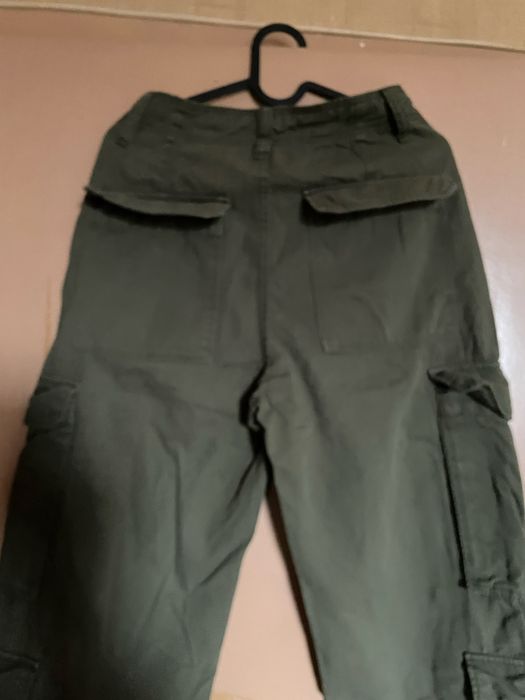 Дънки и спортни панталони