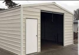 Vand garaje modulare pe structura metalica