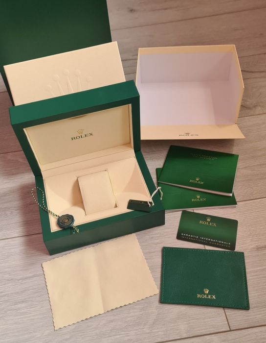 Cutie-Rolex-Premium-Noua-Poze-Reale