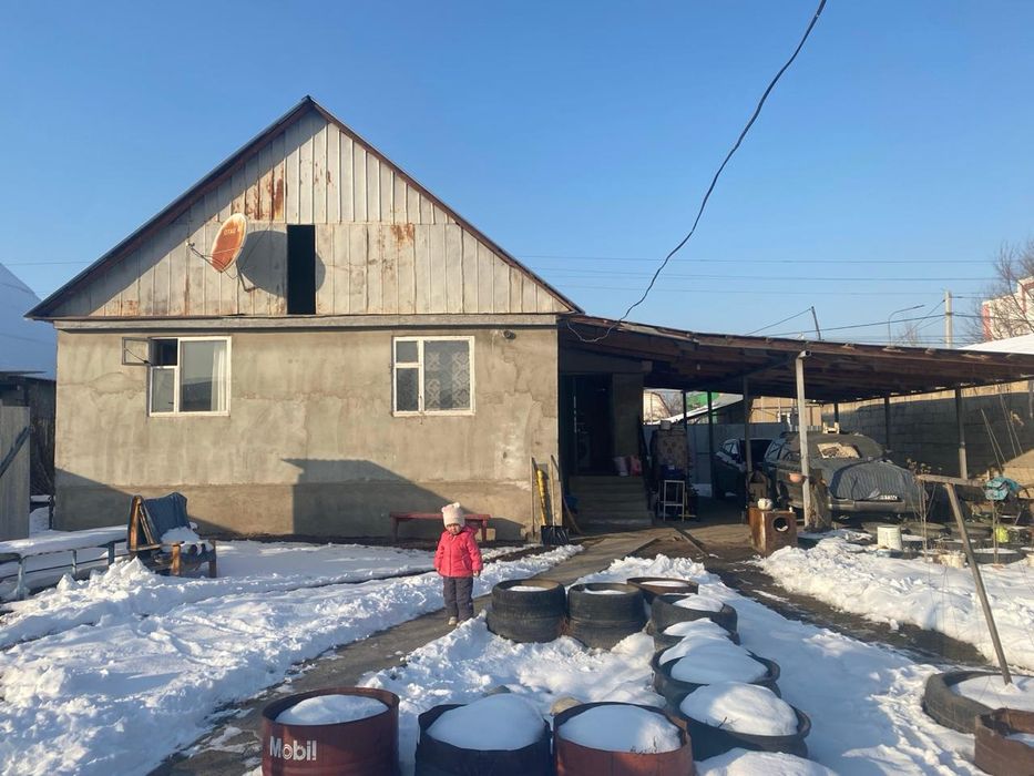 Продается дом в городе