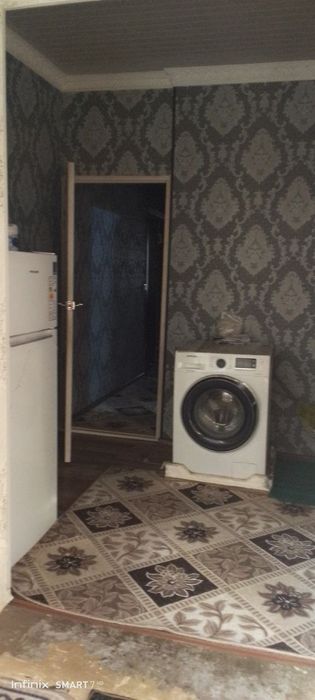 Uy sotiladi 3 xonali kvartira