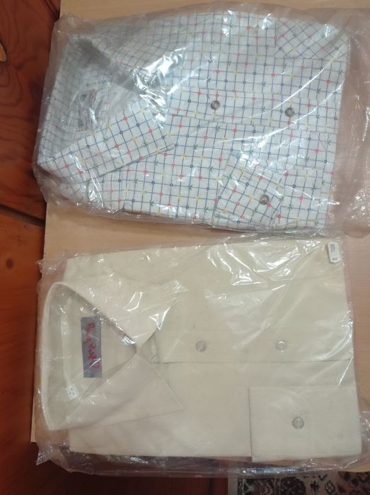 Обувки и ризи нови