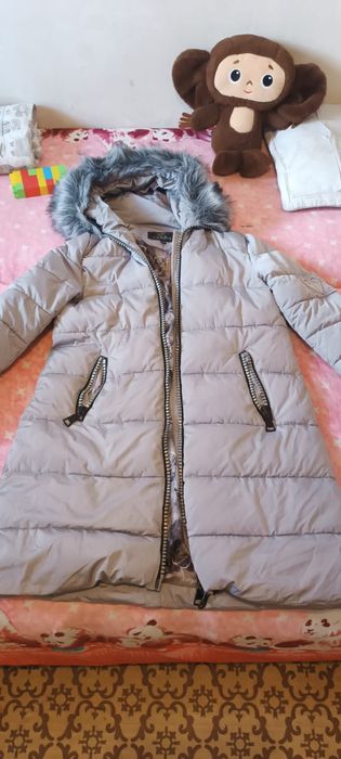 СРОЧНО ПРОДАМ куртку!!!Серый пуховик!!!