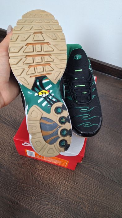 NOU Nike Tn 42-46