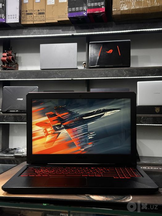 Арзон Мощный игравой ноутбук Asus Tuf Gaming i5-8300H 8/256 gtx1050