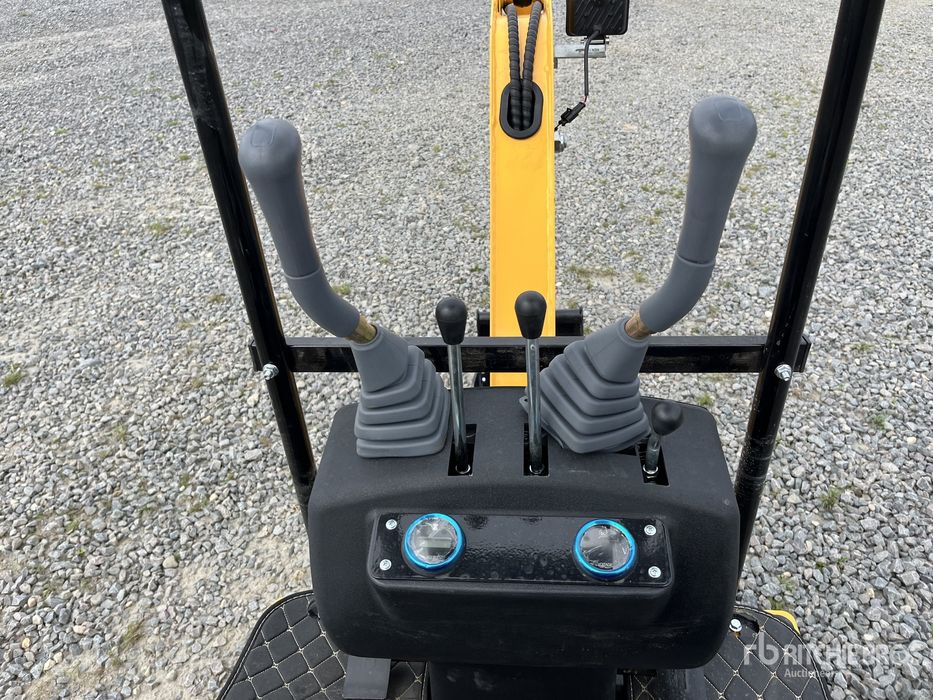 Miniexcavator 1T Diesel Nou