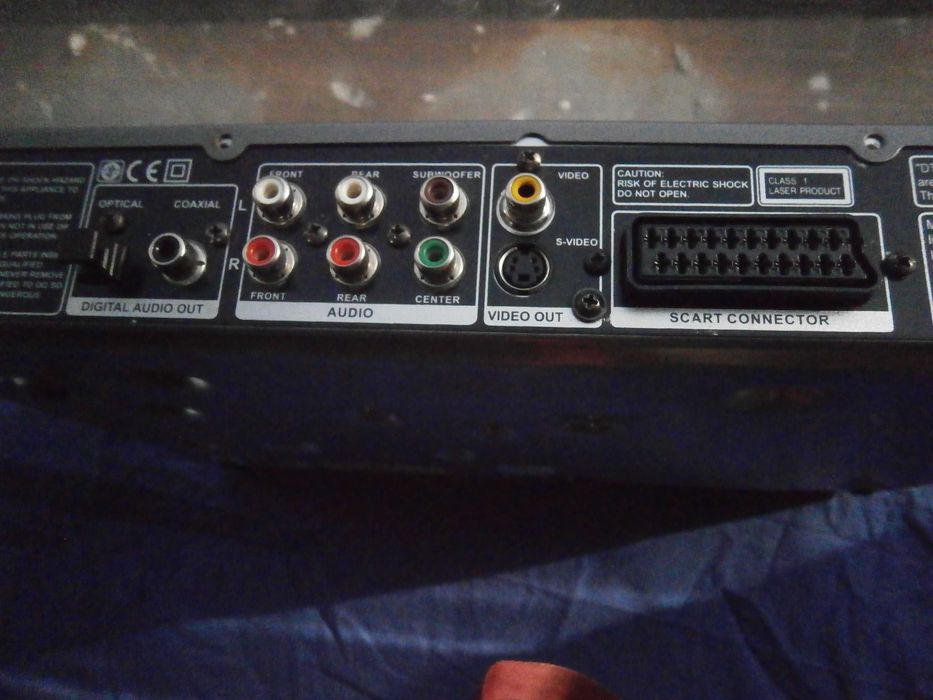 Видео Плеър,Американски,"CROWN"