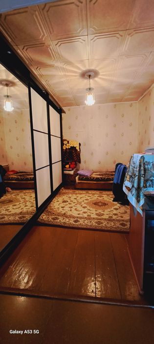 Продаётся дом в центре.