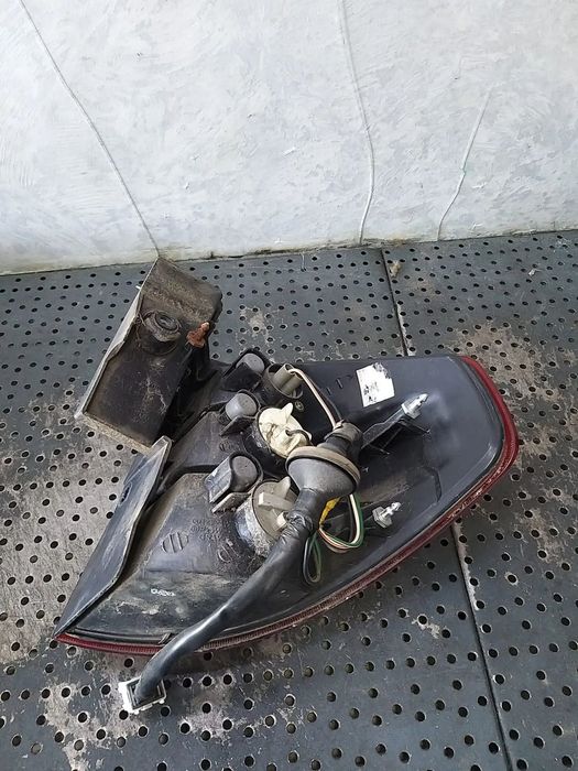 Stop tripla lampa stanga renault koleos 1 hy 26555jy00