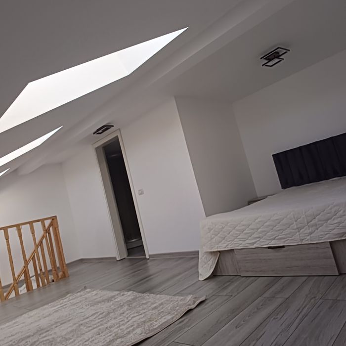 Propietar Inchiriez apartament