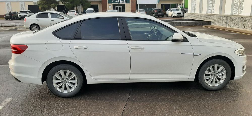 Продам volkswagen e lavida