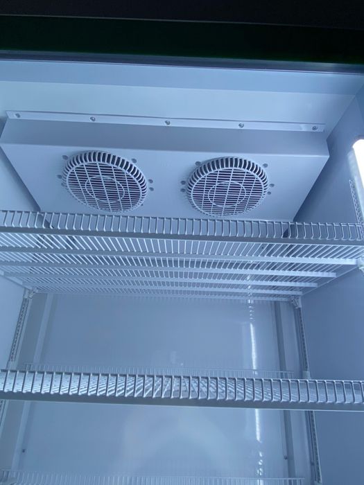 Витринный холодильник Almagreen Lc900