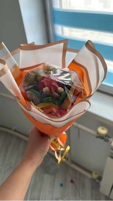 Букет из сухофруктов