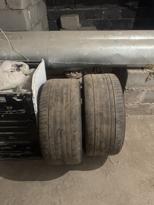 Продам резину на ,R-20